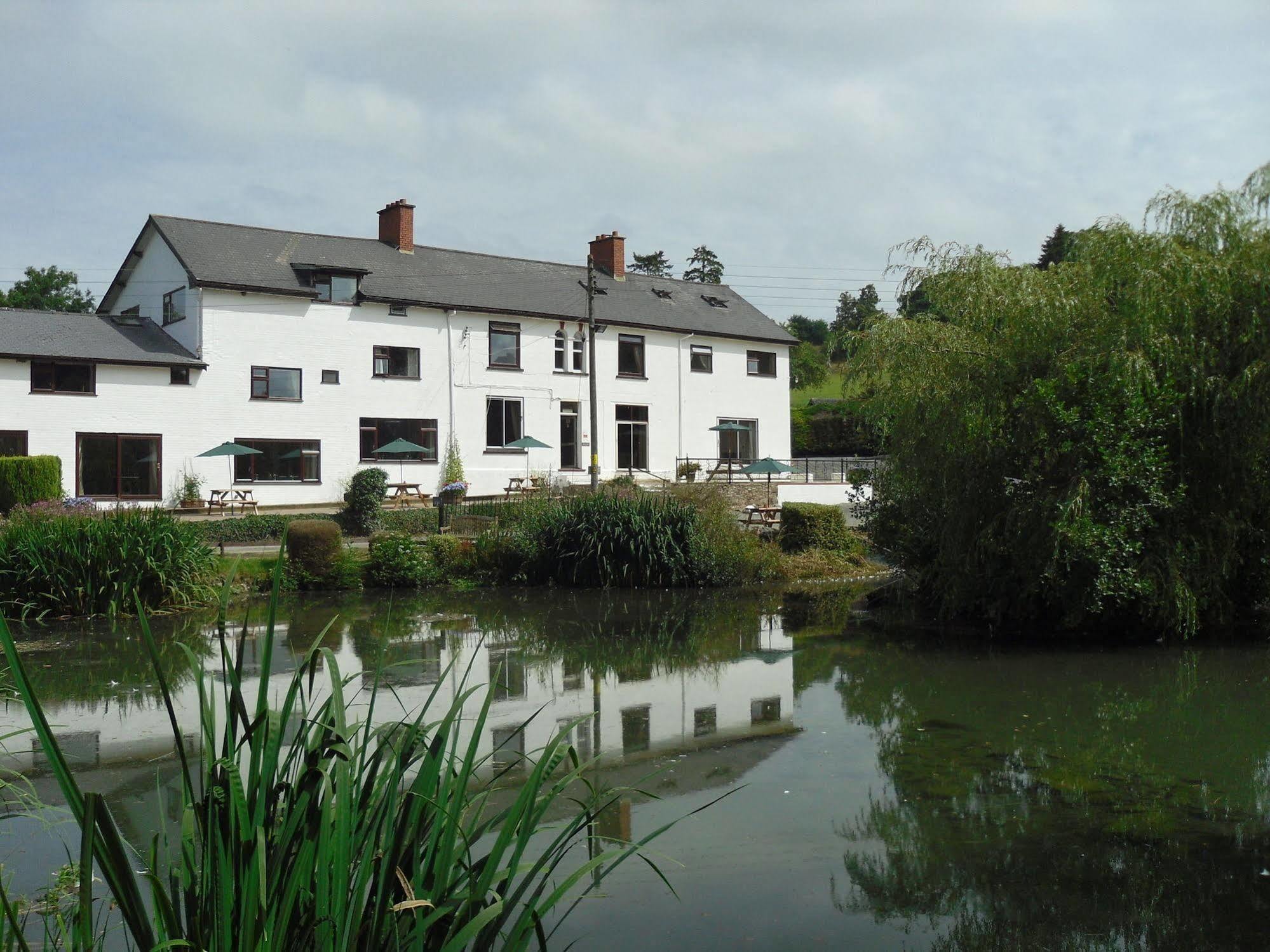 Three Wells B&B Llandrindod Wells Eksteriør billede